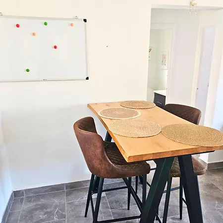 Digital Nomad Ля Эскала